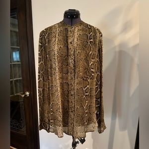 Animal print top